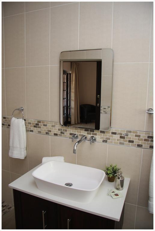 Be At Home Guesthouse Klerksdorp Room photo