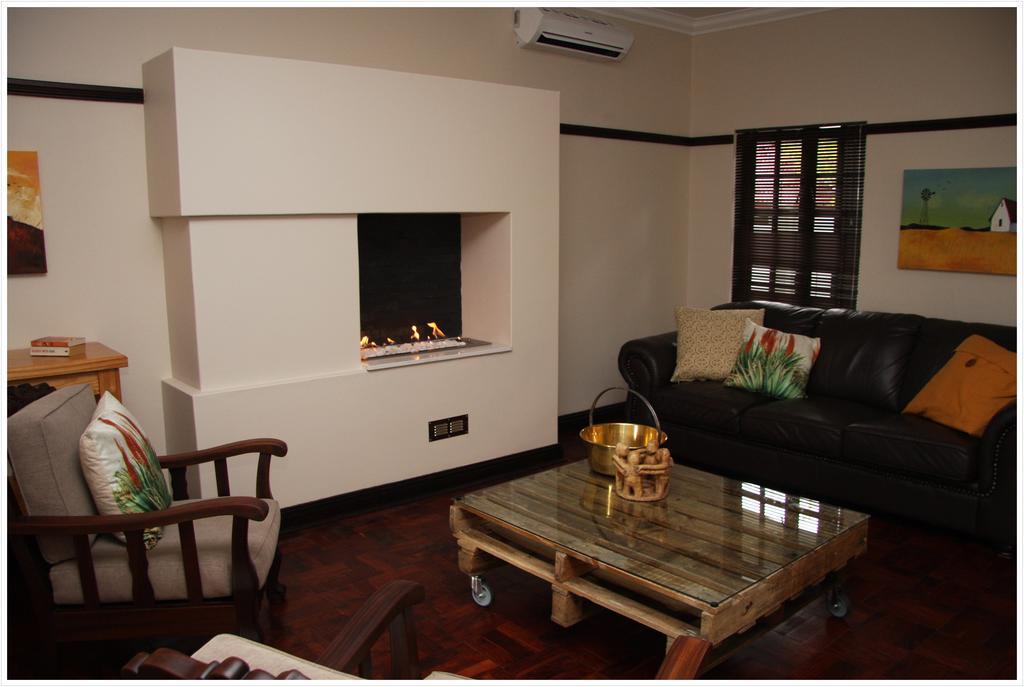 Be At Home Guesthouse Klerksdorp Exterior photo